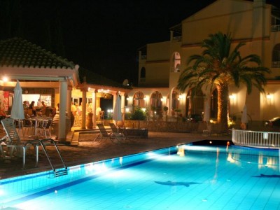 pool3_at_the_jason_hotel.JPG (60.13 KiB) Vizualizat de 1272 ori pool3_at_the_jason_hotel.JPG