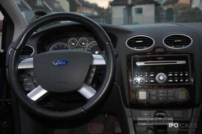 ford__focus_2_0_16v_aut__ghia_2006_4_lgw.jpg (36.5 KiB) Vizualizat de 780 ori ford__focus_2_0_16v_aut__ghia_2006_4_lgw.jpg