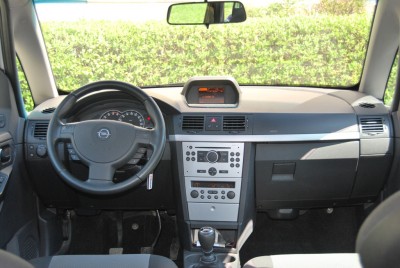 DSC_0261.JPG (404.75 KiB) Vizualizat de 1014 ori DSC_0261.JPG