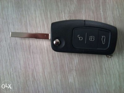 29478295_3_1000x700_cheie-telecomanda-focusmondeoc-max-caroserie-interior.jpg (45.23 KiB) Vizualizat de 5225 ori 29478295_3_1000x700_cheie-telecomanda-focusmondeoc-max-caroserie-interior.jpg