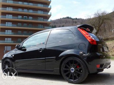 63973544_2_644x461_ford-fiesta-st-20l-fotografii.jpg (33.79 KiB) Vizualizat de 1633 ori 63973544_2_644x461_ford-fiesta-st-20l-fotografii.jpg