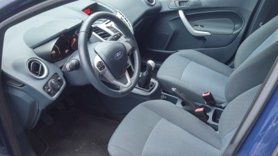 interior fata.jpg
