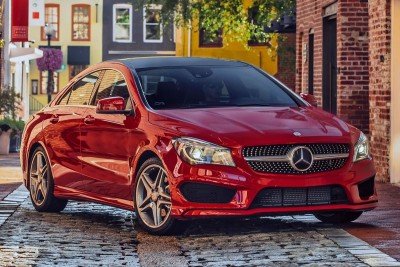 2014_Mercedes-Benz_CLA250_Coupe_3824268.jpg