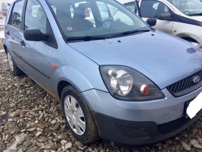 123455088_7_1000x700_vanzare-ford-fiesta-14-tdci-_rev012.jpg (106 KiB) Vizualizat de 990 ori 123455088_7_1000x700_vanzare-ford-fiesta-14-tdci-_rev012.jpg