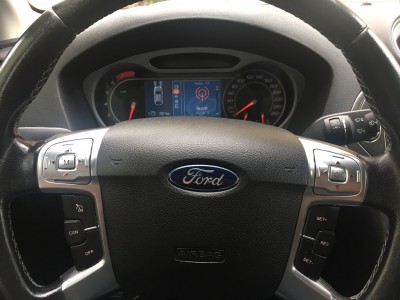 IMG_0983.JPG (929.54 KiB) Vizualizat de 1136 ori IMG_0983.JPG