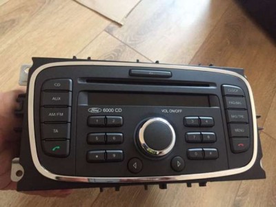 160655031_1_644x461_radio-6000cd-ford-focus-2-facelift-ilfov.jpg