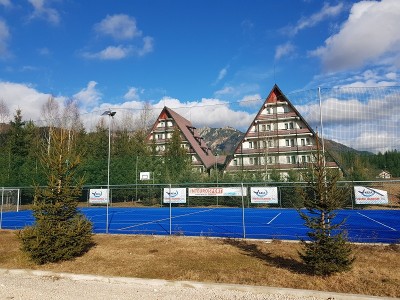 teren_tenis2.jpg (275.19 KiB) Vizualizat de 10339 ori teren_tenis2.jpg