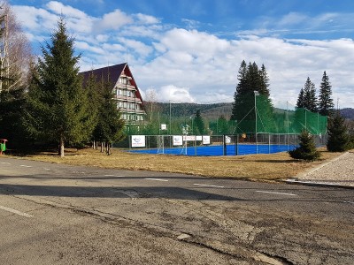 teren_tenis1.jpg (296.07 KiB) Vizualizat de 10339 ori teren_tenis1.jpg