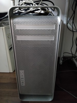 macpro.jpeg (307.27 KiB) Vizualizat de 13931 ori macpro.jpeg