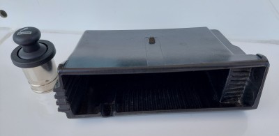 scrumiera.jpg (1002.9 KiB) Vizualizat de 1307 ori scrumiera.jpg