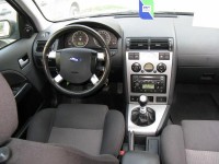 mondeo interior.jpg