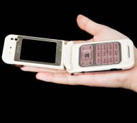 NokiaPink7390_04_large.jpg (54.41 KiB) Vizualizat de 149 ori NokiaPink7390_04_large.jpg