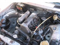 Mercedes-200-200d-4-244638[2].jpg