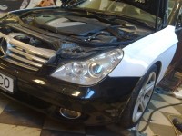 Mercedes_din_negru-alb.jpg