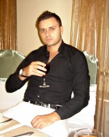 eu.jpg (66.96 KiB) Vizualizat de 1396 ori eu.jpg