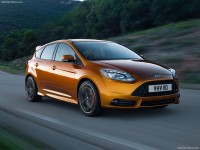 Ford-Focus_ST_2012_800x600_wallpaper_07.jpg