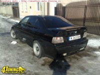 BMW-320-berlina (1).jpg